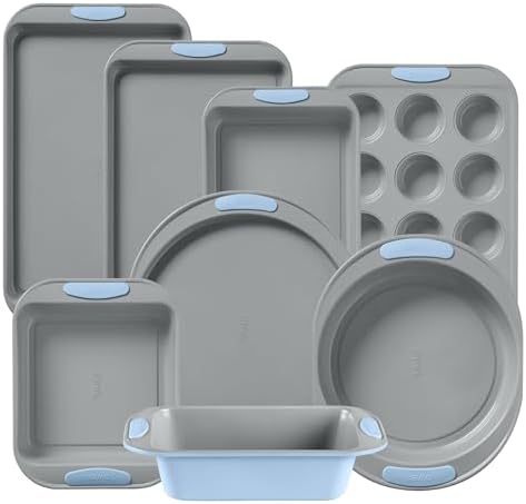 Pyrex 8-Piece Metal Bakeware Set with Heatsafe Silicone Handles, Cerulean