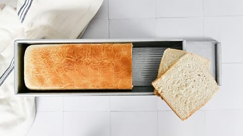 USA Pan Bakeware Pullman Loaf Pan with Cover, Nonstick & Quick Release Coating, Made in the USA from Aluminized Steel, inch 13 x 4 (Pack of 3)