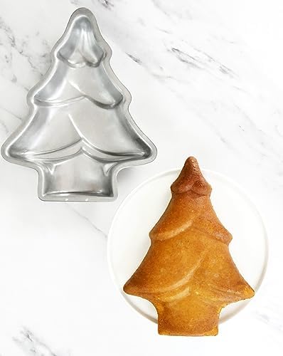 USA Pan Global Christmas Tree Cake Pan