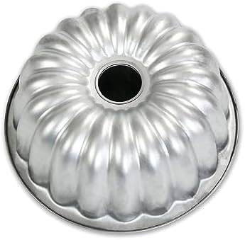USA Pan Global Bakeware Scalloped Tube Cake Pan