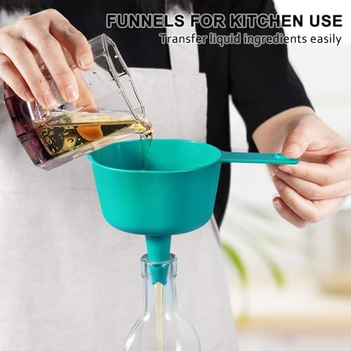 Stackable 10-Piece Measuring Cups and Spoons Set with White Lids