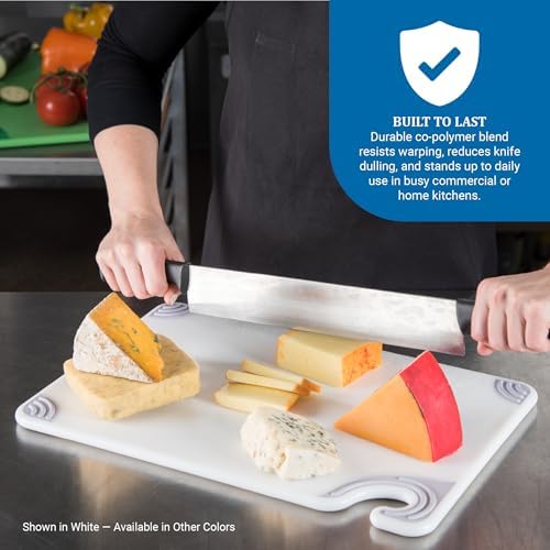 San Jamar Saf-T-Grip Plastic Cutting Board with Safety Hook, 12" x 18" x 0.5", Purple