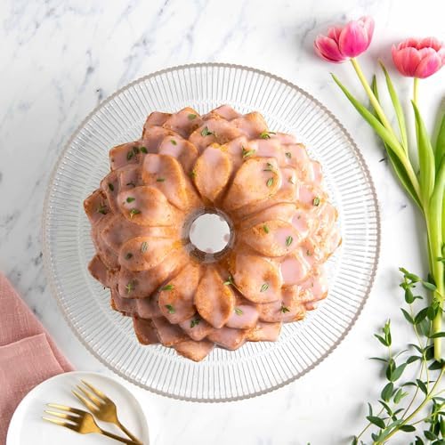 Nordic Ware Blossom Bundt Pan ,Toffee