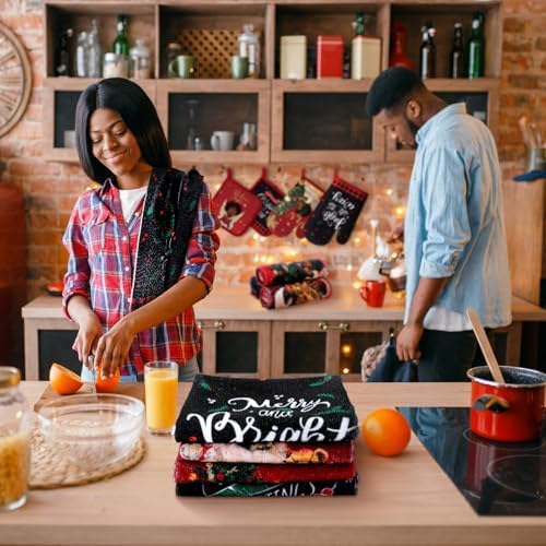 SiliFine 12 Pcs Christmas Kitchen Accessories Set Black Santa Style