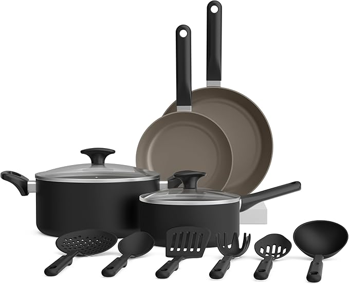 bella 12 Piece Cookware Set by bella