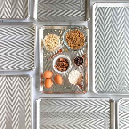 Nordic Ware Prism Half Sheet, Metallic