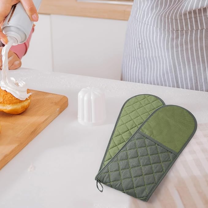 AUAUY Green Double Oven Mitts, 250°C/482°F Heat Resistant BBQ Mittens - Image 6