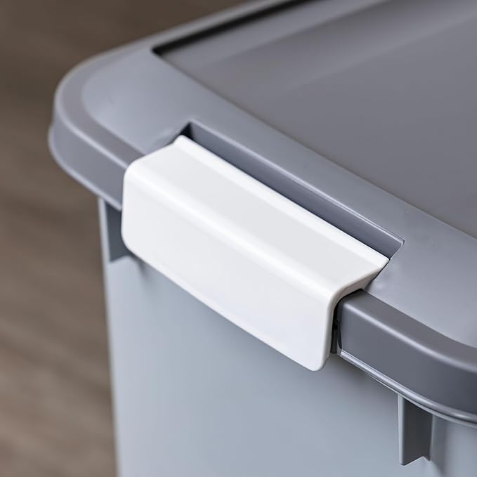 IRIS USA Dog Food Storage Container - Image 6