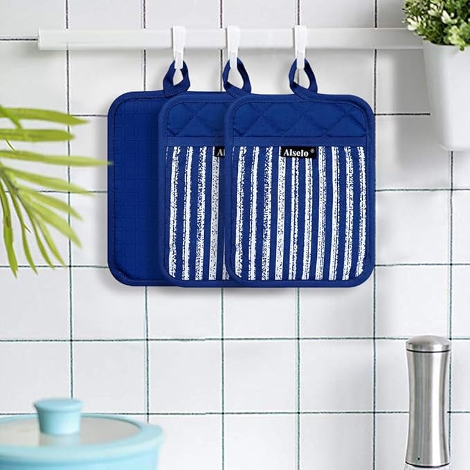 Alselo Silicone Pot Holders Set of 3 Heat Resistant & Non Slip Potholders - Image 6