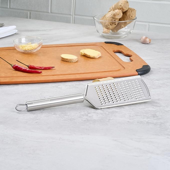 Restaurantware Stainless Steel Fine Cheese Grater - Image 8