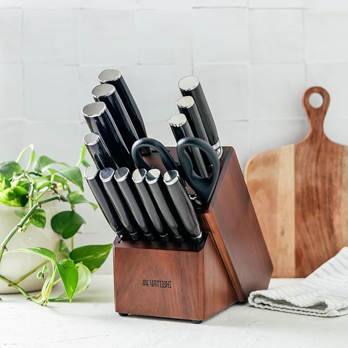 Yatoshi 15 Piece Knife Block Set - Image 3