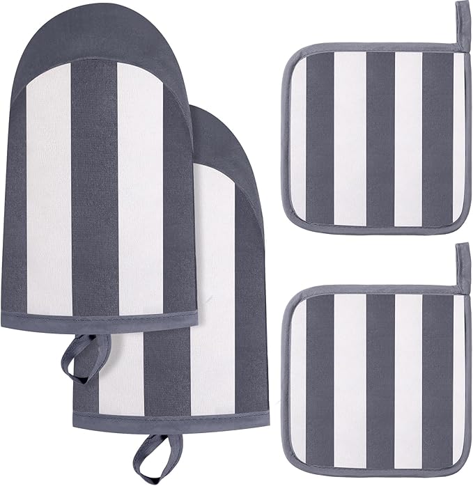 Reallnaive Oven Mitts and Pot Holders 4 Pcs Set by Unknown