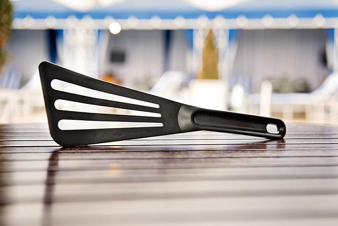 Matfer Bourgeat Exoglass® High Temperature Pelton Spatula - Image 4