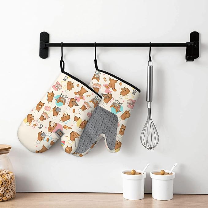 Capybara Gifts for Women, Funny Capybara Oven Mitt & Pot Holder Set, Heat - Image 6