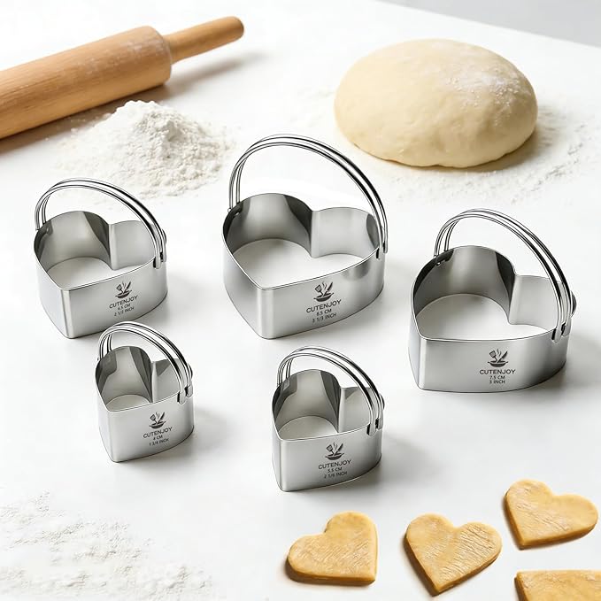 Heart Cookie Cutters, 5 Piece Biscuit Cutters - Image 8