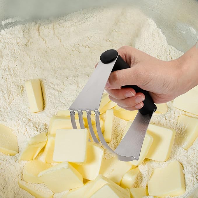 Tosnail Pastry Cutter, Dough Blender, 3 Cup Flour Sifter and Biscuit Cutter - Image 8