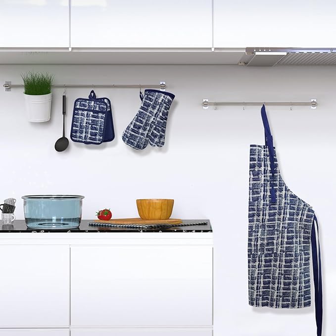 Alselo Oven Mitts and Pot Holders - Image 9