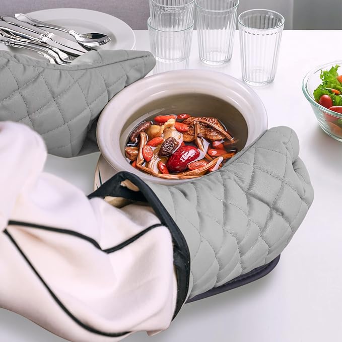 ARCLIBER Oven Mitts 1 Pair of Quilted Lining, Heat Resistant Kitchen Gloves - Image 3