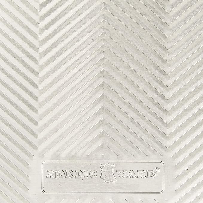 Nordic Ware Prism Baking Half and Quarter Sheet - Image 6