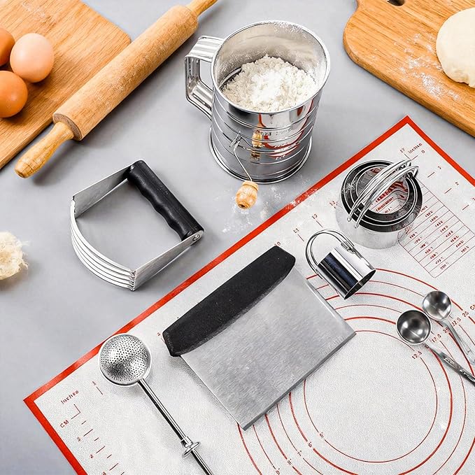 10 Pcs Stainless Steel Pastry Biscuit Cutter Set Include 3 Cup Flour Sifter - Image 4
