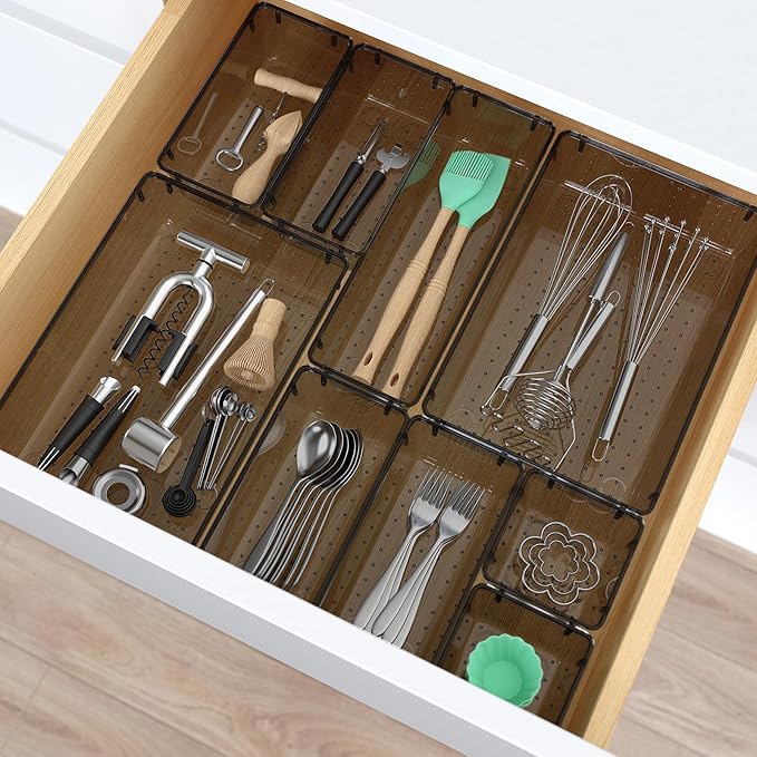 StorMiracle 7 PCS Clear Plastic Drawer Organizers Set, 4 Size Desk Drawer - Image 6