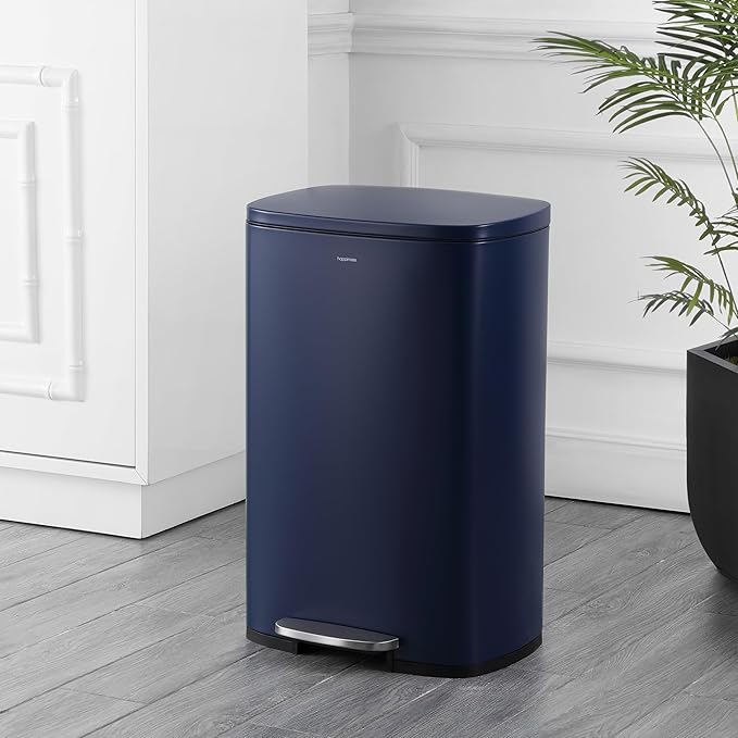 happimess HPM1006J Connor Rectangular 13-Gallon Trash Can - Image 2