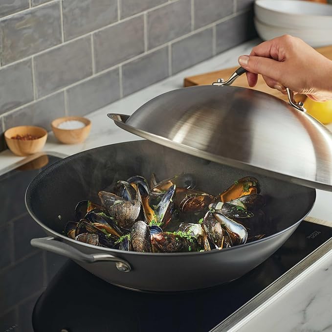 Circulon A1 Series w/ScratchDefense Nonstick Induction Wok - Image 2