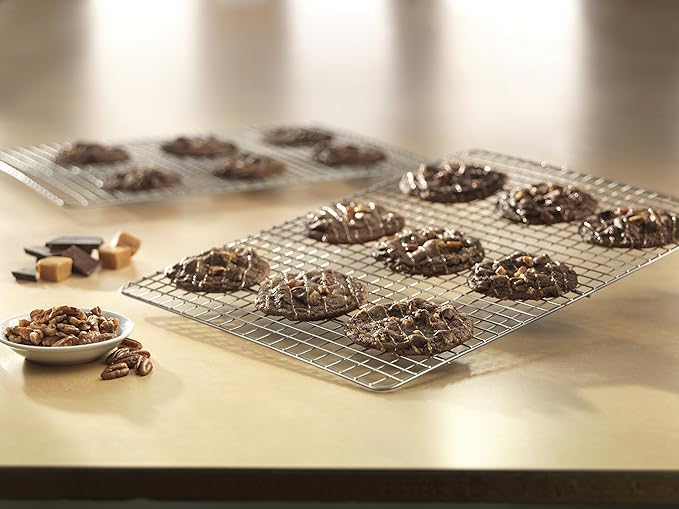USA Pan X-Large Bakeable Nonstick Cooling Rack - Image 3