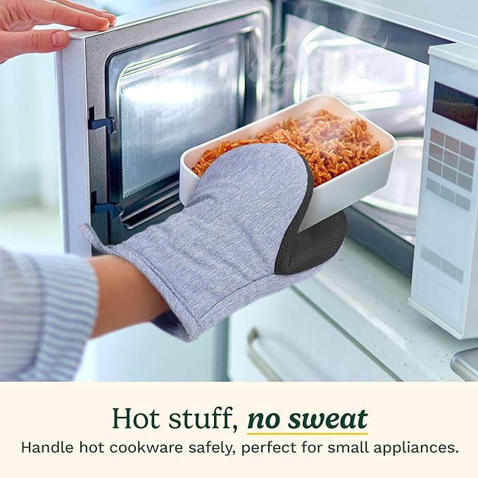 Cuisinart Mini Oven Mitts – 5.5” x 7” Heat-Resistant Kitchen Mitts - Image 2
