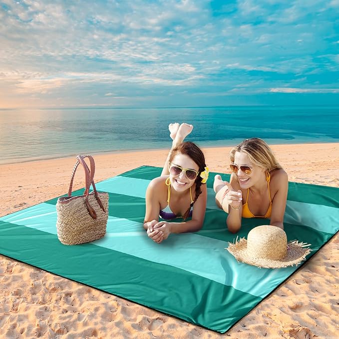 WIWIGO Beach Blanket Waterproof Sandproof Beach Mat 79" X 83"/10'x9'for 2-8 - Image 6