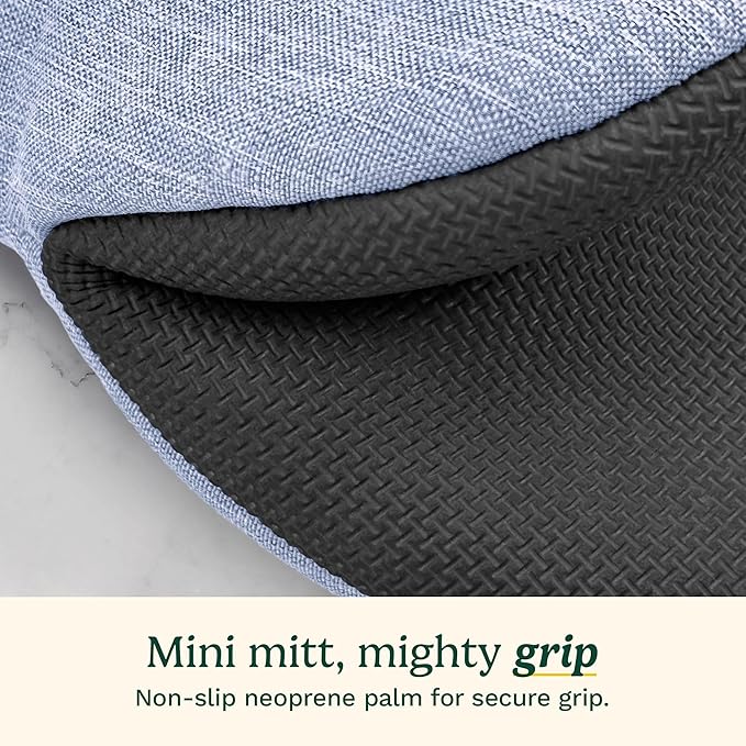 Cuisinart Mini Oven Mitts – 5.5” x 7” Heat-Resistant Kitchen Mitts - Image 4