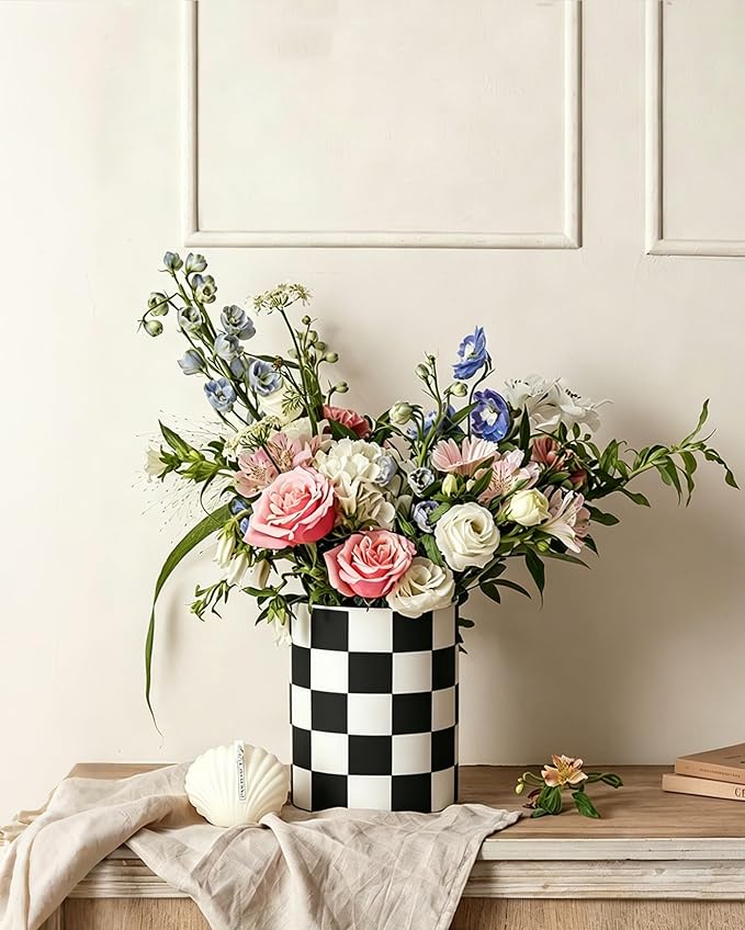 Checkered Kitchen Utensil Holder - Image 6