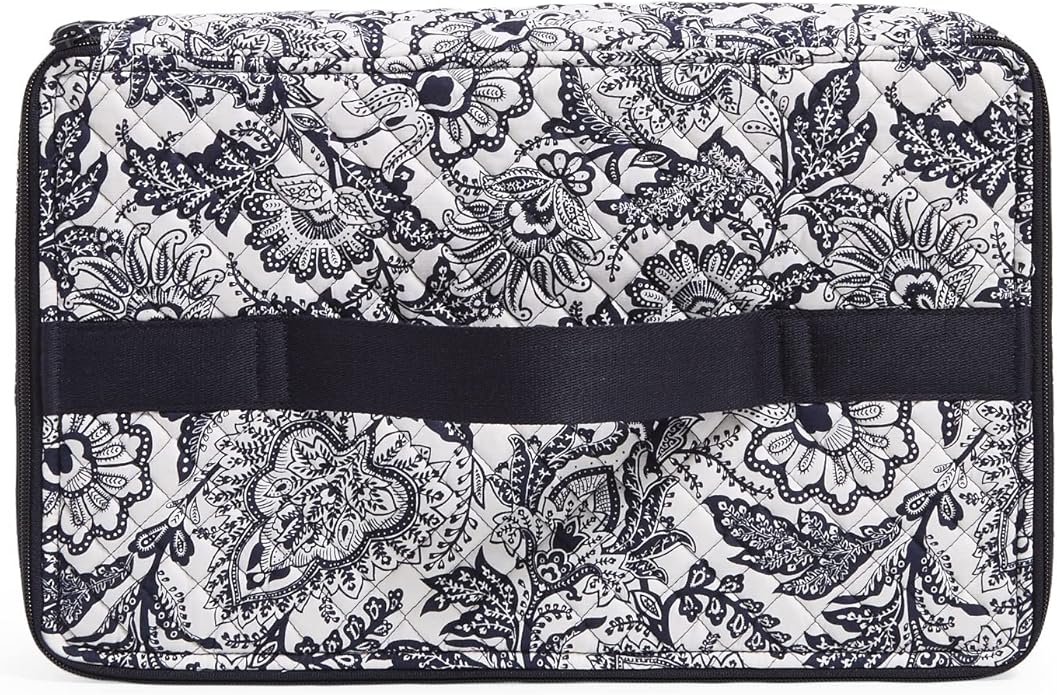 Vera Bradley Women's Cotton Heat Resistant Casserole Carrier - Image 2