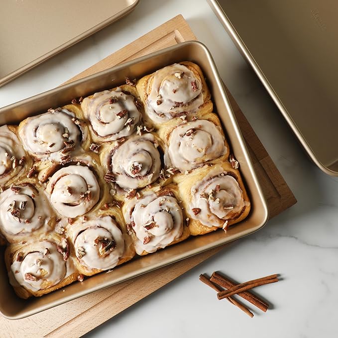 Martha Stewart Gallen 3-Piece Baking Pan Set – 13", Ceramic Nonstick, Carbon - Image 4
