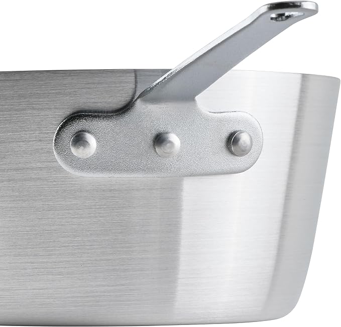 Winco Heavy-Duty Aluminum Tapered Sauce Pan, 3.75 Quart - Image 4