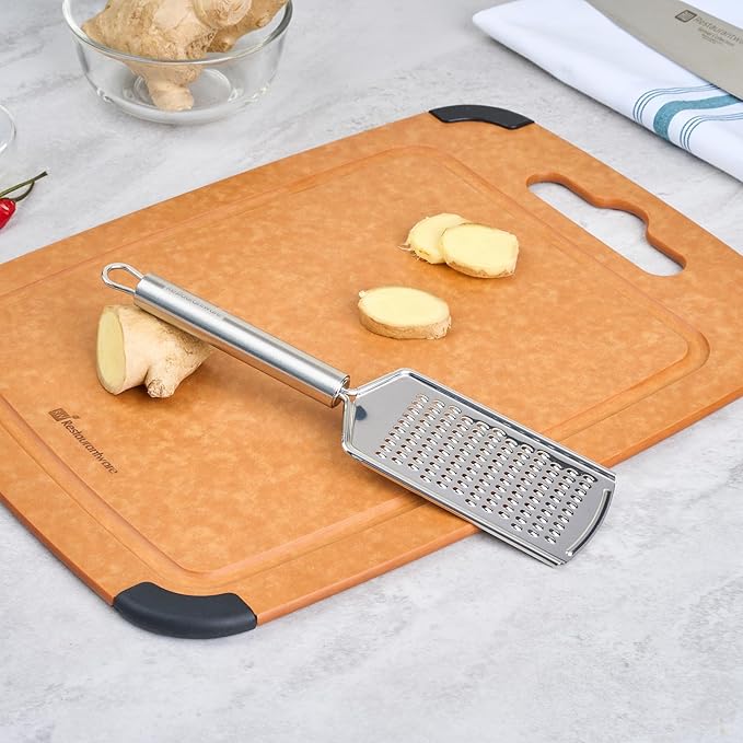 Restaurantware Stainless Steel Fine Cheese Grater - Image 4