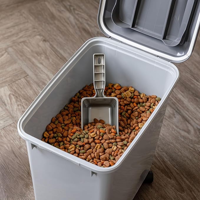 IRIS USA Dog Food Storage Container - Image 4