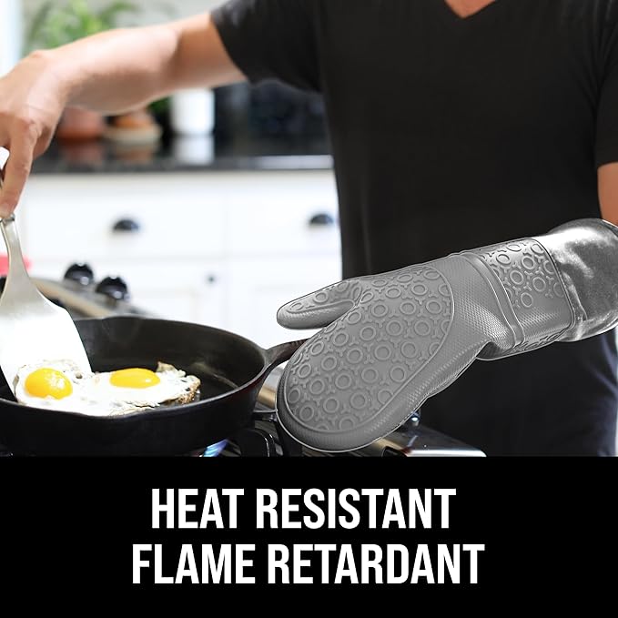 BPA-Free Soft Silicone Oven Mitts - Image 3