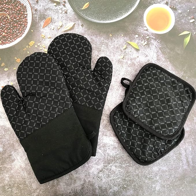 4 Pcs Oven Mitts and Pot Holders, Oven Glove High Heat Resistant 500 Degree - Image 7