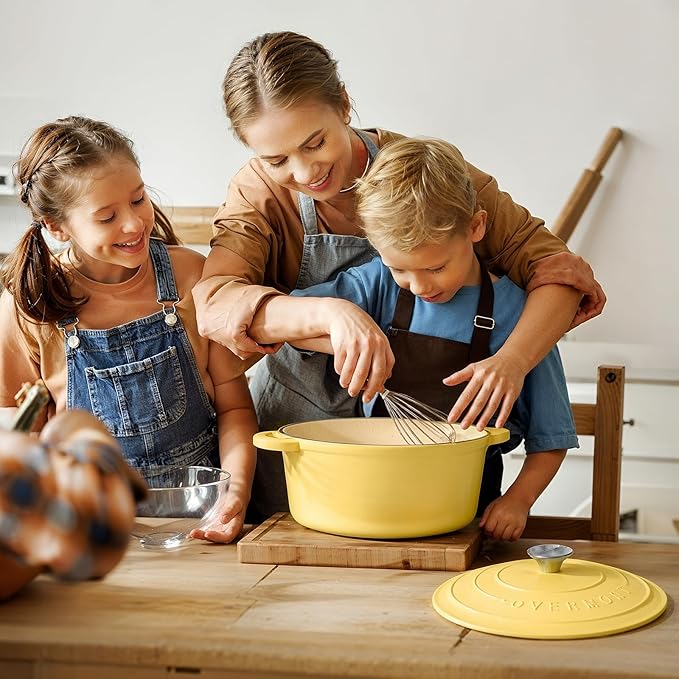 Overmont Enameled Cast Iron Dutch Oven - Image 8