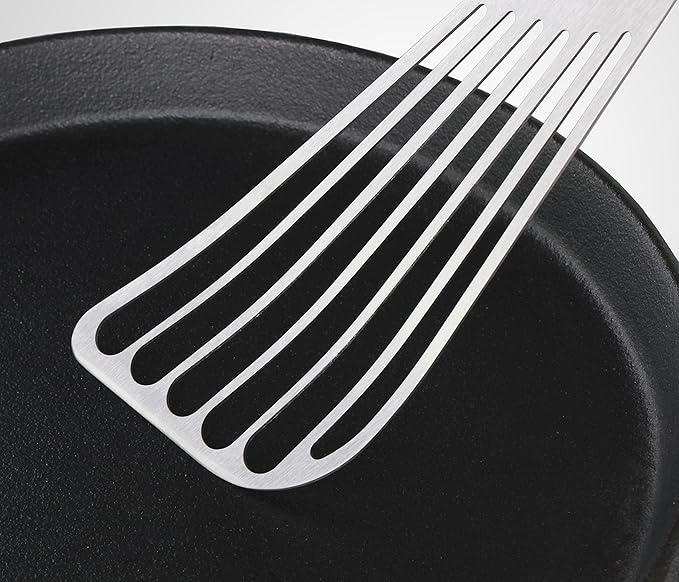 New Star Foodservice 43068 Wood Handle Fish Spatula, 6.5" Blade - Image 6