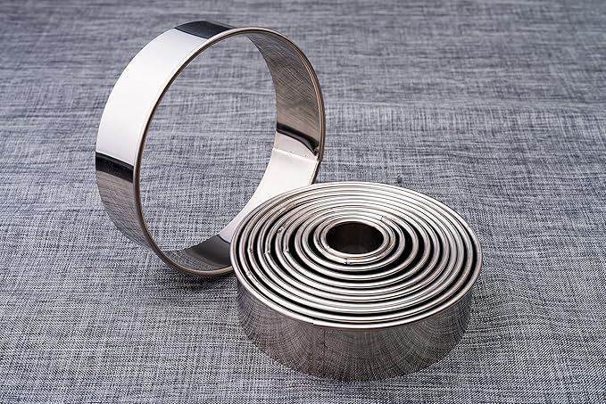 12 Piece Round Cookie Cutters Set, Donut Cutter Set, Stainless Steel Circle - Image 3