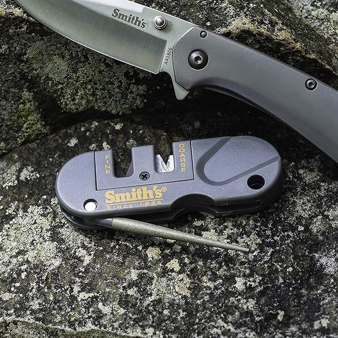 Smith's PP1 Pocket Pal Knife Sharpener Preset Carbide & Ceramic Stone - Image 3