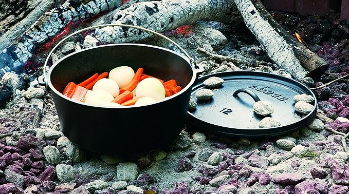 Lodge 8 Quart Pre-Seasoned Cast Iron Camp Dutch Oven - Image 6